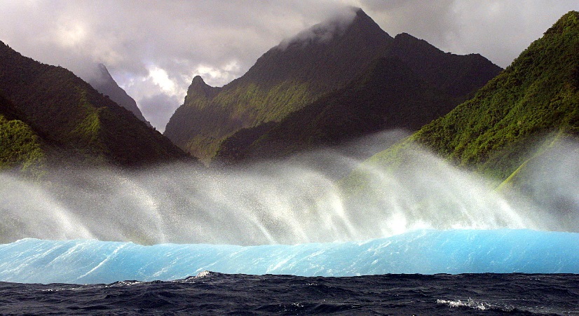 Teahupoo Presquîle de Tahiti 20560